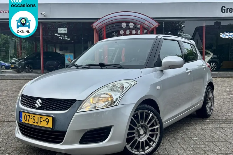 Suzuki Swift (2011)